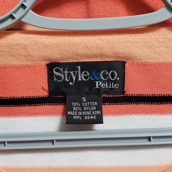 Women's Style & Co. Petite 3/4 Sleeve V-Neck Cropped Sweater - Picture 3 of 4